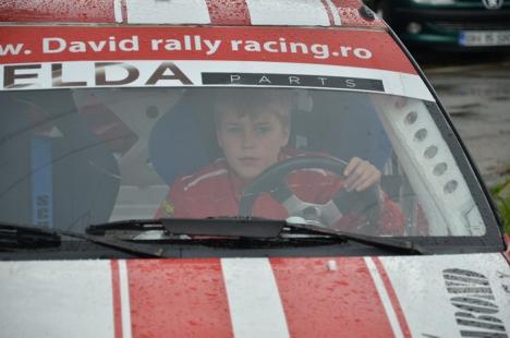 Şi-au turat motoarele la maxim: Copiii au făcut senzaţie la Rally Sprint (FOTO)