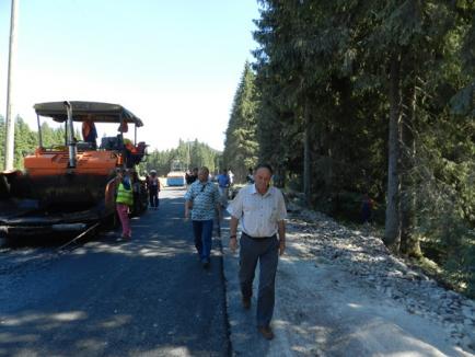 Drumul de Padiş, "scurtat" fără a fi scumpit, aşa cum voia constructorul (FOTO)