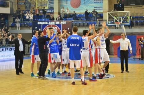 Victorie la 16 puncte pentru CSM Oradea în disputa cu Atomeromu Paks (FOTO)