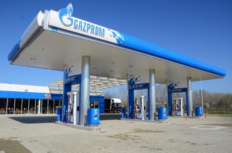 Gigantul Gazprom a deschis prima benzinărie din Bihor (FOTO)