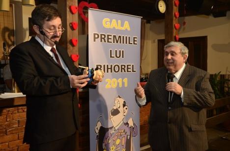 Bihorel şi-a premiat laureaţii: Cseke Attila, desemnat bihoreanul anului 2011 (FOTO)