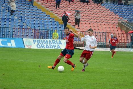 FC Bihor a pierdut cu 2-3 ultimul joc de pe teren propriu din acest sezon, în faţa UTA (FOTO)