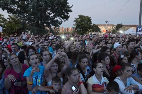 Şi mai mulţi spectatori la Music Mix Evo: Orădenii au strigat pentru Andra şi Connect-R (FOTO/VIDEO)