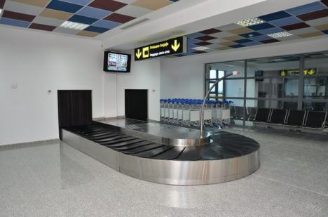 Terminalul de călători al Aeroportului Oradea, re-inaugurat după modernizarea totală (FOTO)