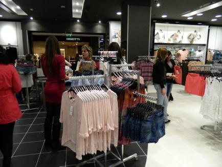 Start la cumpărături: S-a deschis primul magazin New Look din Oradea (FOTO)