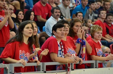 CSM Oradea a câştigat cu greu meciul de acasă împotriva lui Gaz Metan Mediaş (FOTO)