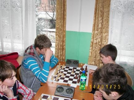 Olimpiada Naţională Şcolară la şah şi-a desemnat câştigătorii din Bihor
