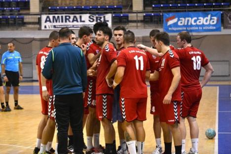 Victorie clară pentru handbaliştii orădeni în disputa cu Unit Alba Iulia