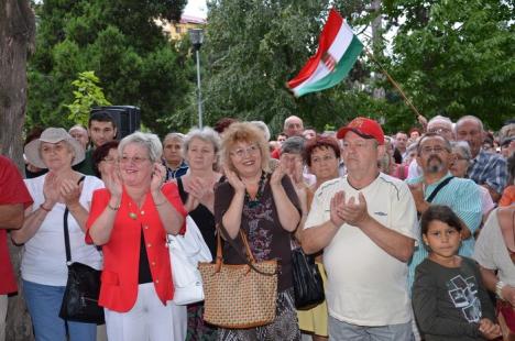 PPMT-iştii au protestat împotriva regionalizării USL, pentru un "Partium unit, autonom şi bilingv", dar şi împotriva UDMR (FOTO)