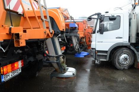 RER a pregătit 30 de utilaje de intervenţie anti-zăpadă (FOTO)