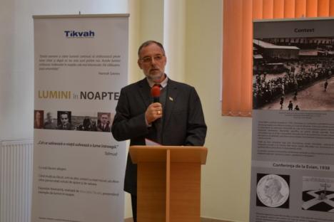 Lumini în noapte: Expoziţia omagiu pentru cei care au salvat evrei în timpul Holocaustului, vernisată în prezenţa ambasadorului Danemarcei (FOTO)