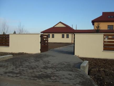 Comuna Borş a inaugurat un centru pentru vârstnici, la Santăul Mare (FOTO)
