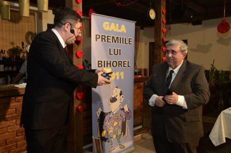 Bihorel şi-a premiat laureaţii: Cseke Attila, desemnat bihoreanul anului 2011 (FOTO)