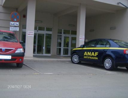 Direcţia Antifraudă sprijină ancheta DIICOT Oradea: 2,1 milioane euro prejudiciu prin achiziţii fictive de medicamente (FOTO)