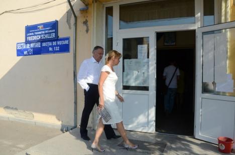 Mang, la referendum: "Am votat pentru o Românie în care să trăim fără frica de a vorbi la telefon" (FOTO)