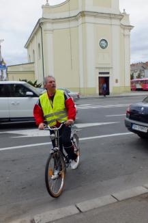 Bicicleta, cel mai rapid mijloc de transport în Oradea. Peste 500 de orădeni au pedalat victorioşi prin oraş (FOTO/VIDEO)