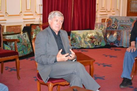 Mircea Diaconu, la Oradea: Actorii ar trebui să lucreze pe contracte, nu pe salariu (FOTO)
