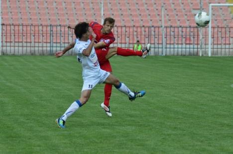 Surpriză: FC Bihor a învins lidera Gloria Bistriţa cu 2-0 (FOTO)