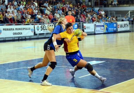 Naţionala de handbal feminin a dispus de Olanda la Oradea, cu scorul de 36-29 (FOTO)