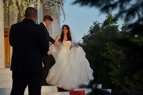 Nuntă de lux: Olivia, fiica cea mare a magnatului Ioan Micula, s-a măritat (FOTO/VIDEO)