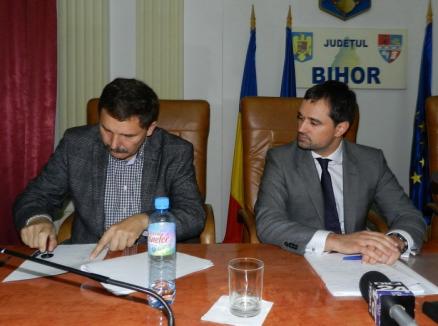 Electorală sau nu: preşedintele Administraţiei a Fondului de Mediu a semnat la Oradea un contract pentru împădurirea comunei Borş