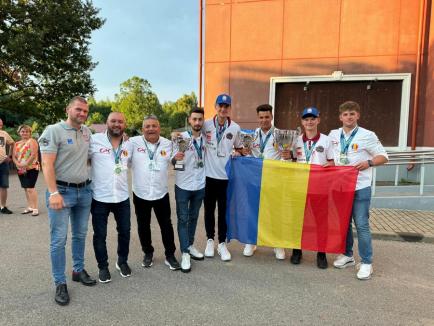 Campion la undiță: Student la Academia de Poliție, orădeanul Alex Ovari este campion mondial la pescuit de crap (FOTO)