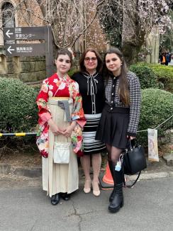 În Ţara Soarelui Răsare: După ce a studiat la o universitate din Tokio, o orădeancă face carieră de top în Japonia, o lume total diferită (FOTO)