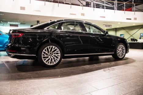 Bun venit în viitor! Noul Audi A8 este în showroom D&C Oradea (FOTO)