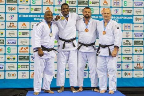 Orădeanul Aurel Gavriș a cucerit singura medalie la masculin pentru România la Campionatul European de judo pentru veterani