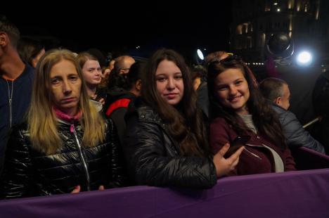 Sandra, vedeta anilor '80, a concertat în Piața Unirii, în ultima seară de Oradea FestiFall (FOTO/VIDEO)