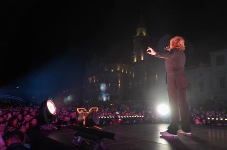 Sandra, vedeta anilor '80, a concertat în Piața Unirii, în ultima seară de Oradea FestiFall (FOTO/VIDEO)