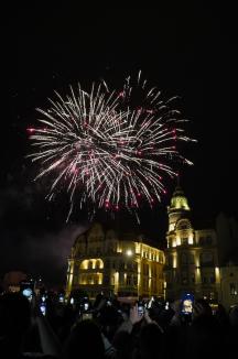 Sandra, vedeta anilor '80, a concertat în Piața Unirii, în ultima seară de Oradea FestiFall (FOTO/VIDEO)