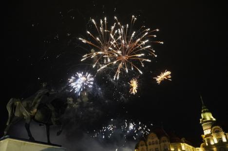 Sandra, vedeta anilor '80, a concertat în Piața Unirii, în ultima seară de Oradea FestiFall (FOTO/VIDEO)