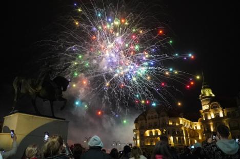 Sandra, vedeta anilor '80, a concertat în Piața Unirii, în ultima seară de Oradea FestiFall (FOTO/VIDEO)