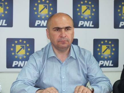 Bolojan despre propaganda PSD cu supra-îndatorarea: Candidaţii la Primărie ar trebui să ştie măcar puţină economie şi să nu fie rău intenţionaţi