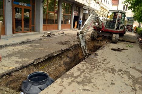 Lunga vară fierbinte: Compania de Apă Oradea investeşte 10 milioane euro în reabilitarea reţelelor de apă şi canalizare (FOTO)