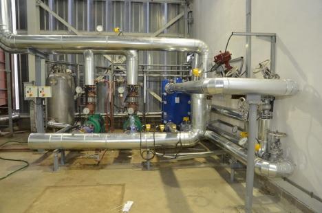 (În)CET pe gaz: Noua termocentrală a Oradiei va fi dată în folosinţă cu două luni întârziere (FOTO)