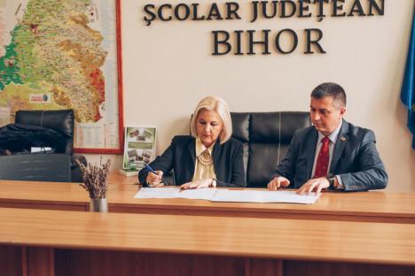 Elevii din Bihor ar putea afla de la antreprenorii din județ cum se crește o afacere (FOTO)