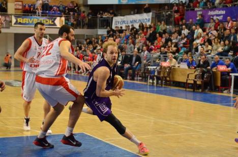 După un meci de mare luptă, CSM U Oradea a învins BCM U Piteşti cu 104-97 (FOTO)