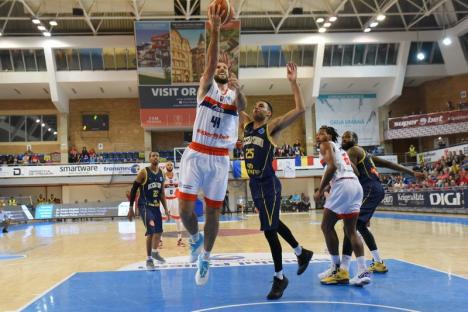 CSM CSU Oradea a câştigat în prelungiri primul meci din FIBA Europe Cup (FOTO)