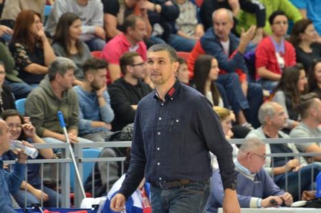 După un final dramatic, CSM CSU Oradea s-a impus, cu 62-60, în faţa argeşenilor de la BCM U Piteşti (FOTO)