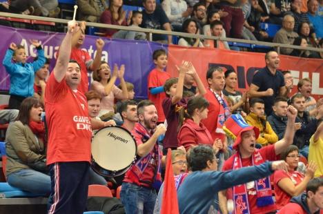 După un final dramatic, CSM CSU Oradea s-a impus, cu 62-60, în faţa argeşenilor de la BCM U Piteşti (FOTO)