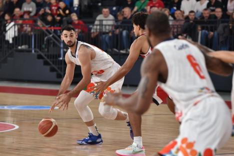 Victorie de senzație a baschetbaliștilor, la Oradea Arena! Elevii lui Achim, pe primul loc în grupa din FIBA Europe Cup (FOTO/VIDEO)