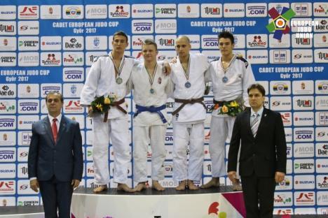 Orădeanul Alex George Creţ, medaliat cu bronz la Cupa Europeană de judo pentru cadeţi din Ungaria!