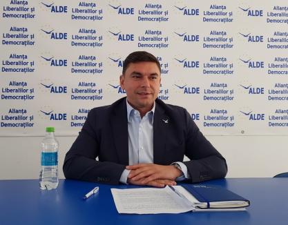 ALDE se împarte în tabere pro şi anti-PSD. Vezi care e poziţia filialei ALDE Bihor