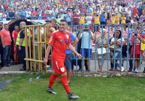 Claudiu Keşeru, convocat pentru dubla cu Muntenegru şi Serbia