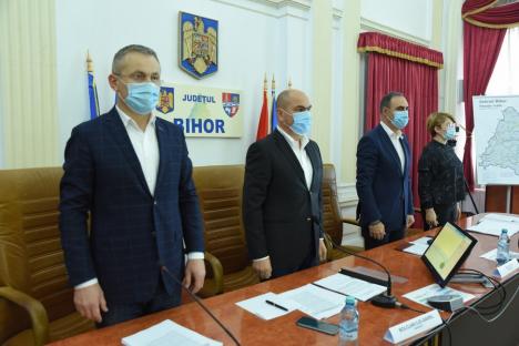 În unanimitate: Consiliul Judeţean Bihor face paşi pentru realizarea centurilor Oşorhei, Sântandrei şi Nojorid. Preia şi proiectele şoselelor ocolitoare Aleşd şi Beiuş-Ştei (FOTO)