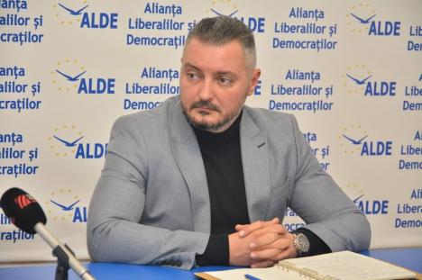 Dorin Corcheş, dat afară din ALDE. A preferat scaunul călduț de la București, garantat de PSD