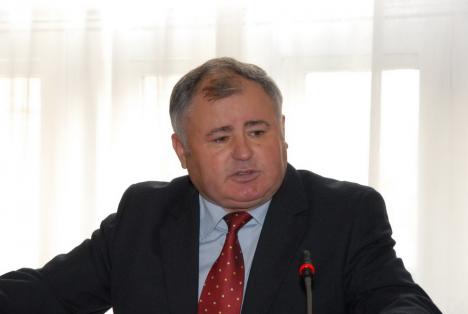 Generalul de serviciu: La 69 de ani, fostul șef al Poliției Oradea a ajuns „consilier prezidențial”