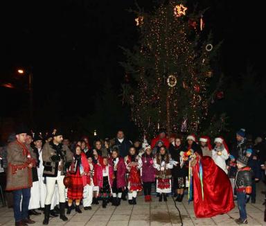 'Bucuria, adevăratul dar al Crăciunului', la Compania de Apă Oradea